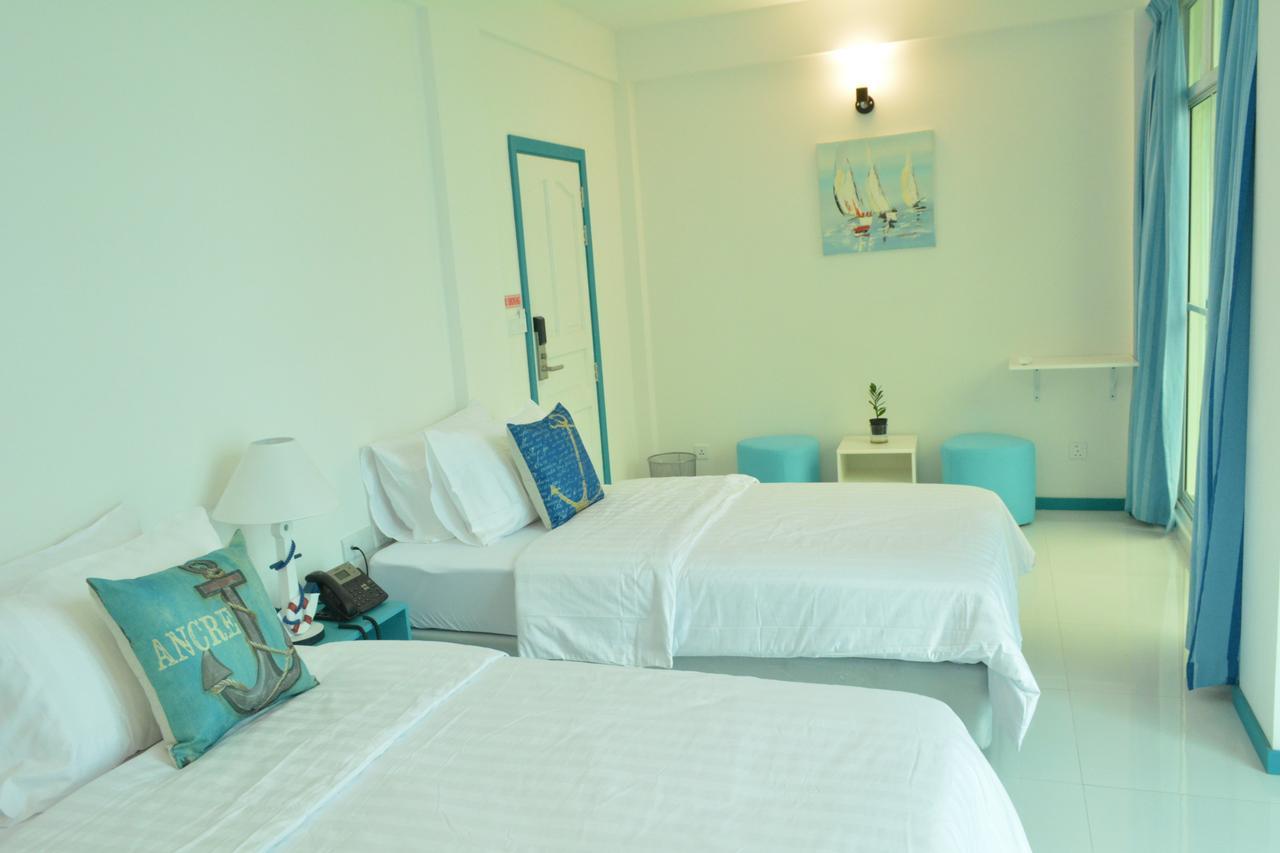 The Aquzz Hotel Hulhumale Exterior foto