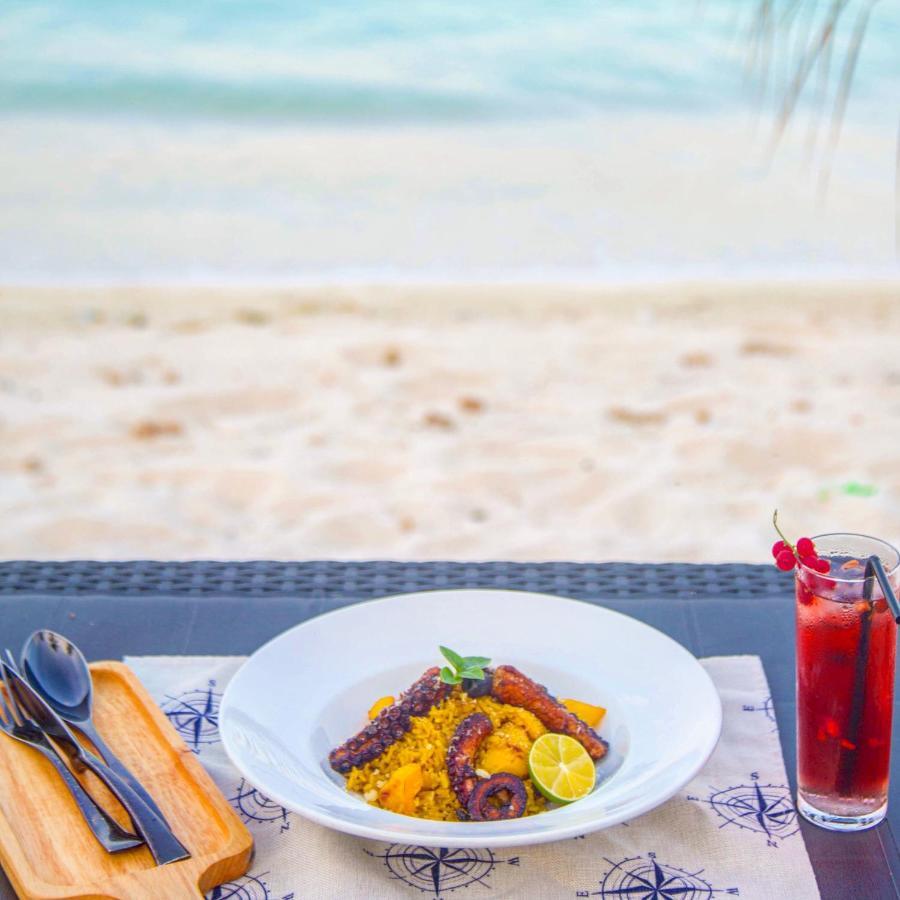 The Aquzz Hotel Hulhumale Exterior foto